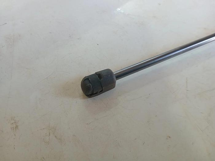 Amortecedor Capô Mercedes 8694UK