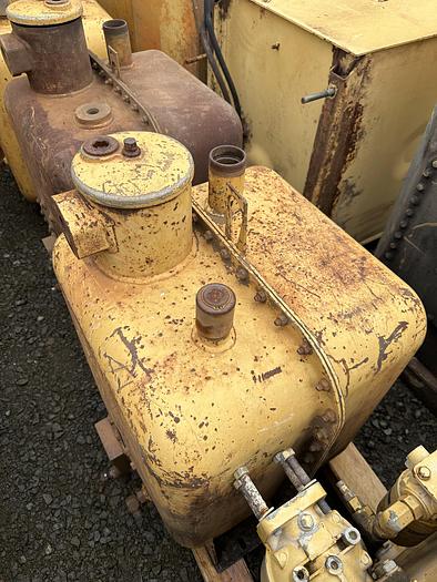 Usado Reservatório de óleo sistema de direção 155-4127 CAT 785