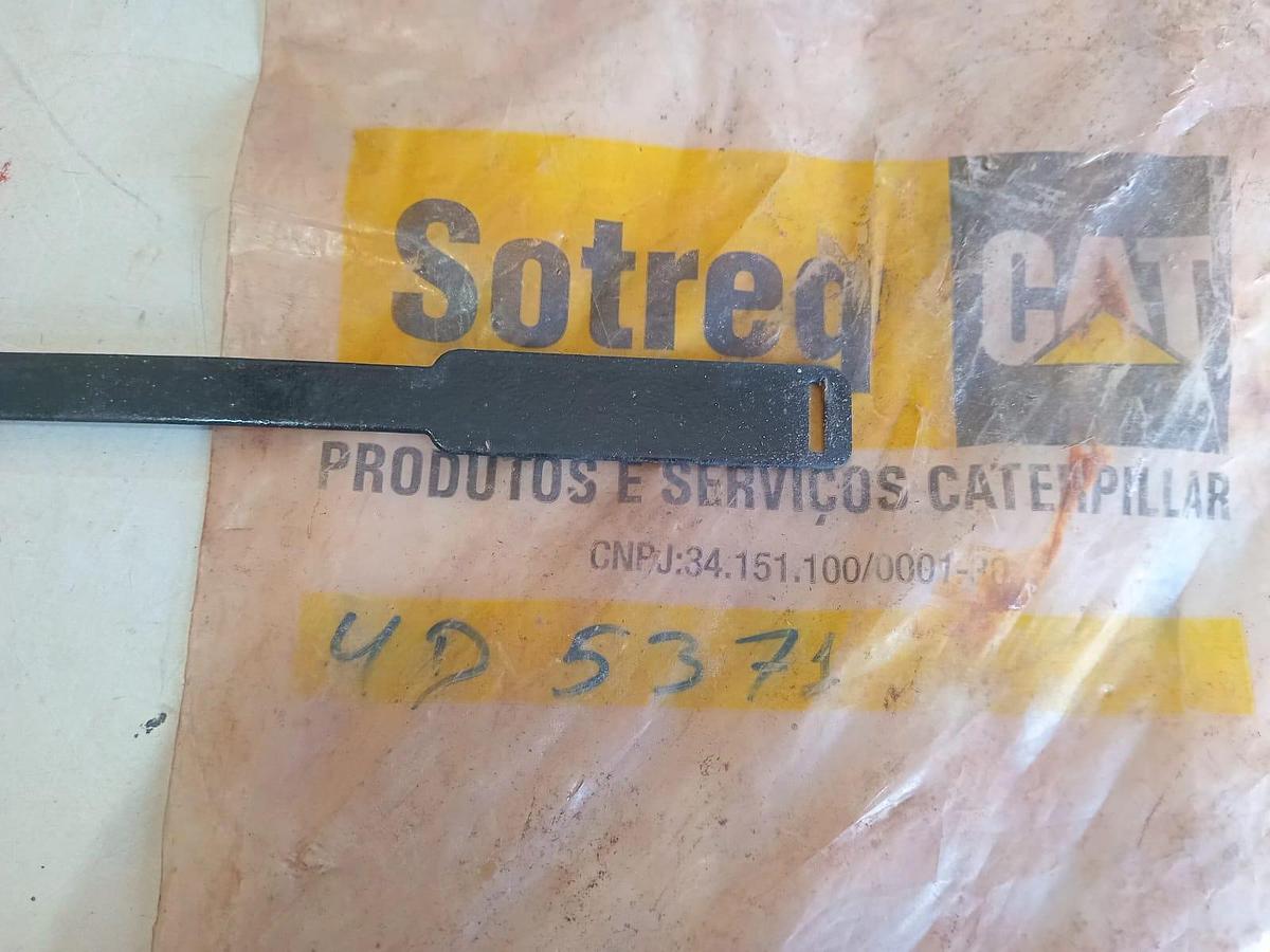 Clipe de Aço Caterpillar 4D-5371