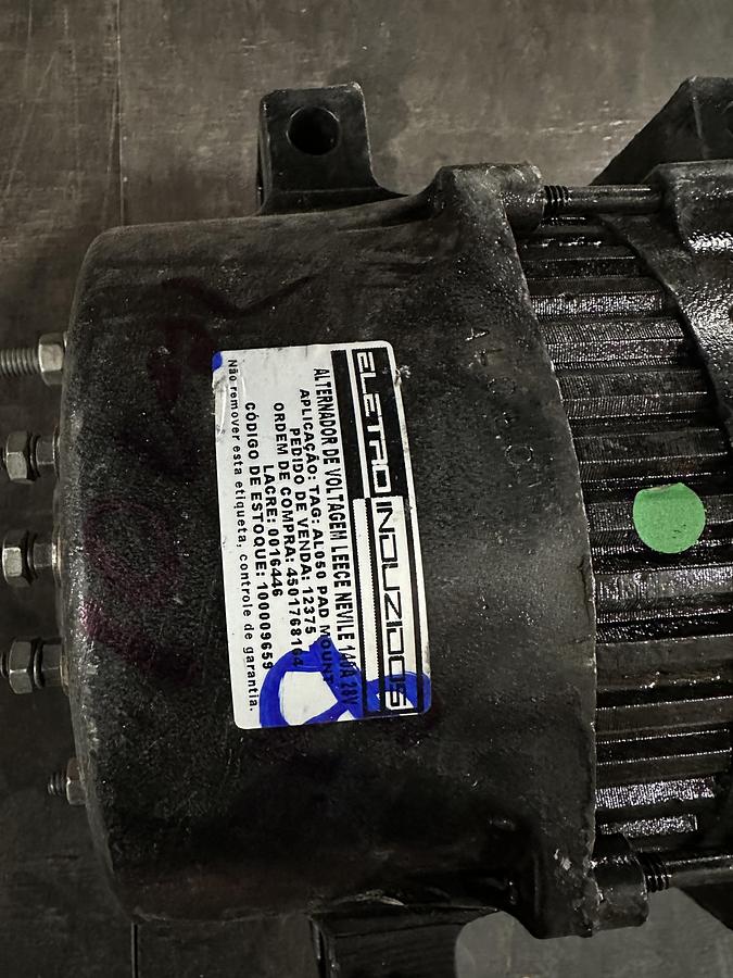 Remodelado Alternador de Voltagem Leece Neville Prestolite Pad Mount 28V 140A