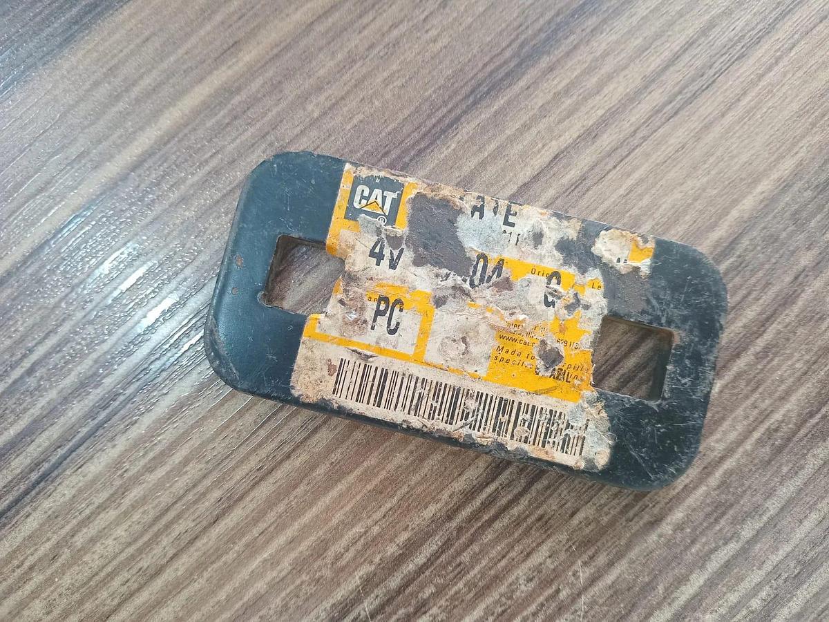 Chapa de Suporte do Degrau Caterpillar 4V-9804