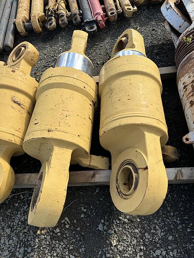 Usado Suspensão traseira 284-8016 Caterpillar 793D