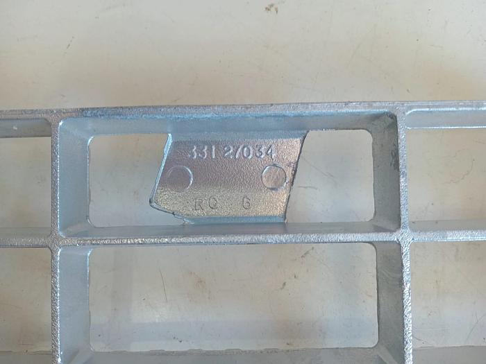 Degrau Original JCB 33127034