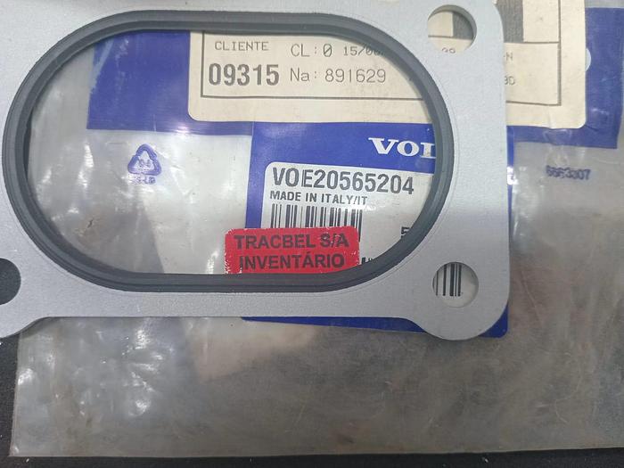 Junta do Aquecedor Volvo CE  20565204