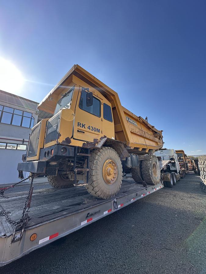 Usado Caminhão fora de estrada Randon RK430M ano 2011