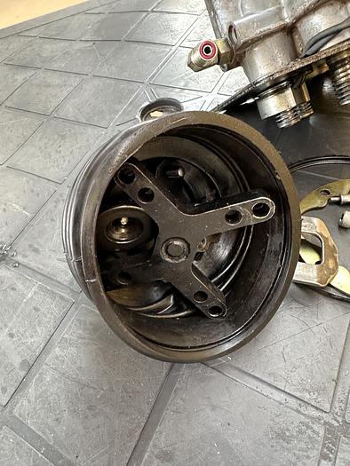 Usado Grupo de válvula do joystick Caterpillar D8RII