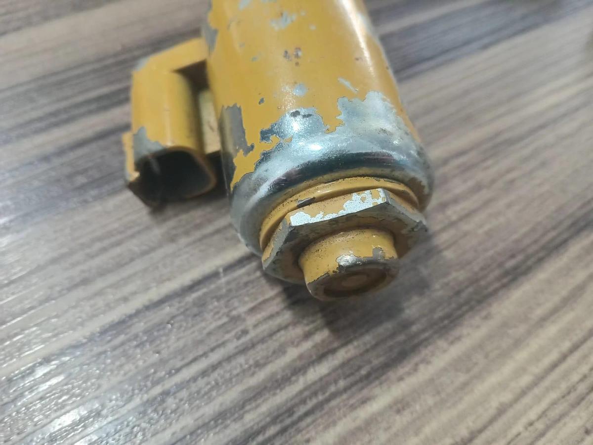 Usado Valvula Caterpillar 340-6409