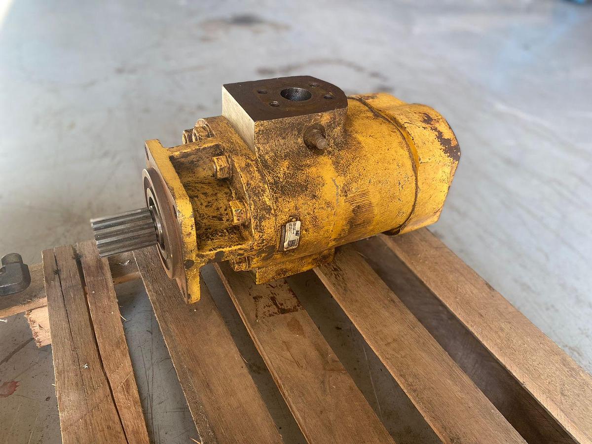 Usado Bomba Hidráulica Caterpillar 485-9673