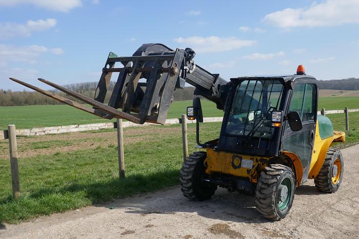 Used 2008 JCB 520-40