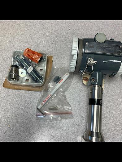 Used ABB Trio-Wirl Flowmeter Transmitter Model SR4311180Q15A2EA1AB