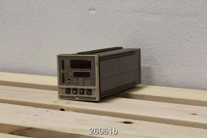 Used Taylor MICRO SCAN 500 Micro Scan 500 Single Loop Controller #26061