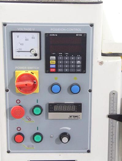 Used 2009 *SOLD* Thickness Planer - Silver SMB630E