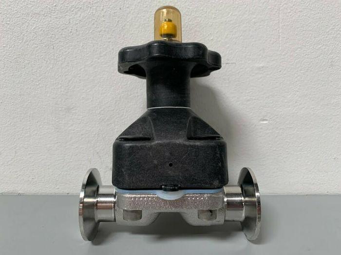 Used ITT Pure-Flo 1-316L-RA15MAX-CWP150 Diaphragm Valve w/ 1" Sanitary Fittings