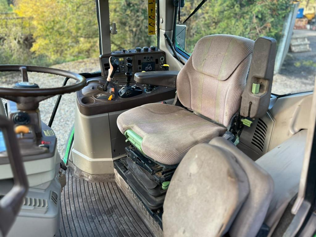 Used John Deere 6920 4wd Tractor