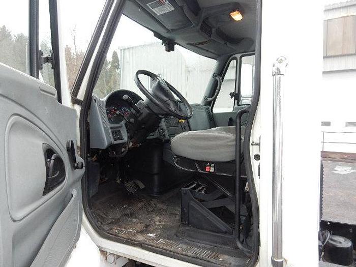 Used 2003 International 7400- Stock #: 8680