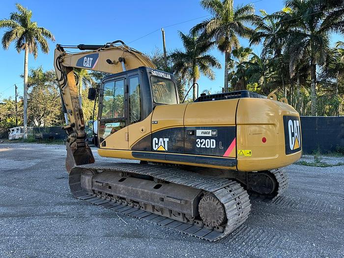 Used 2009 CATERPILLAR 320DL
