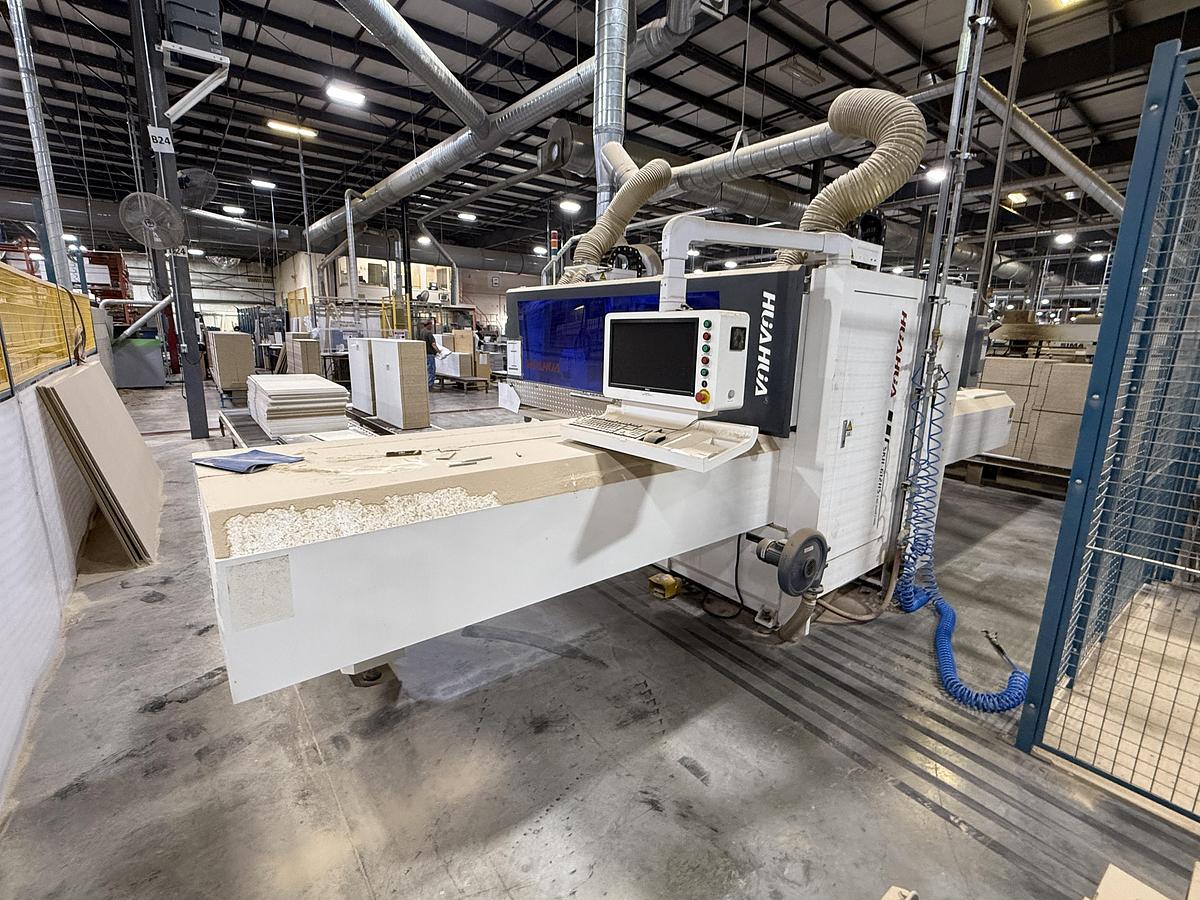 Used 2021 HUAHUA SKH-612 HS CNC TOP / BOTTOM DRILLING MACHINE