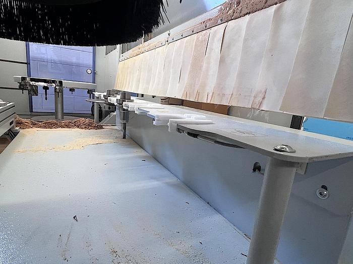 Used 2018 Weeke Venture 1115L 5 Axis CNC Router Machining Center Venture 115L / Centateq P110