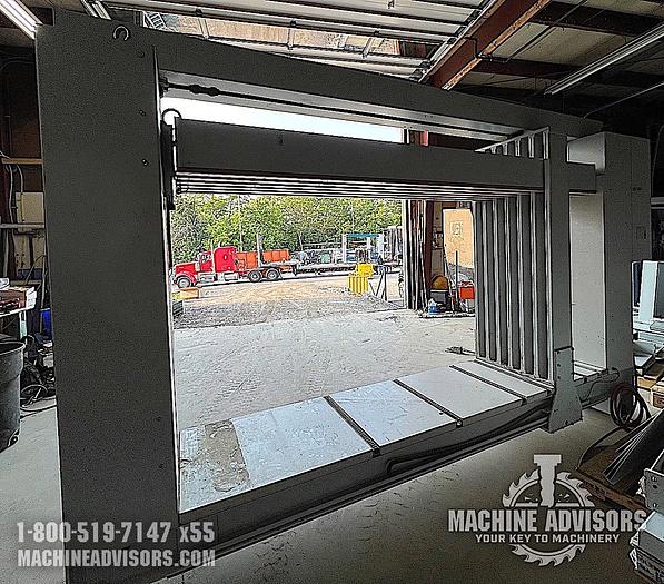 Used 2011 Ligmatech MPH 450/25/07 Case Clamp