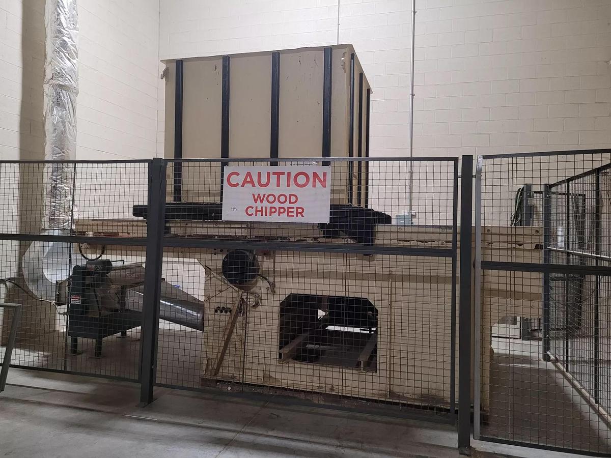 Used HAAS 75 HP VERTICAL WOOD WASTE GRINDER 57" OPENING