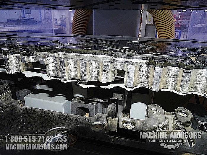 Used Weeke Optimat BHX 500 CNC-Processing Machining Center w/ Feed-through