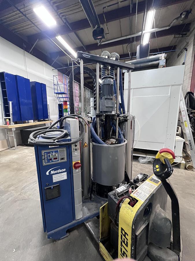 Used Nordson DuraDrum 8187714 Hot Melt Bulk Melter