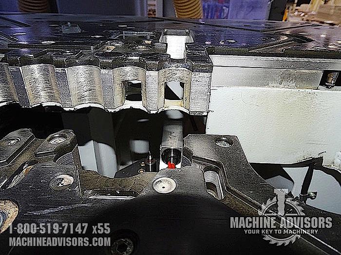 Used Weeke Optimat BHX 500 CNC-Processing Machining Center w/ Feed-through