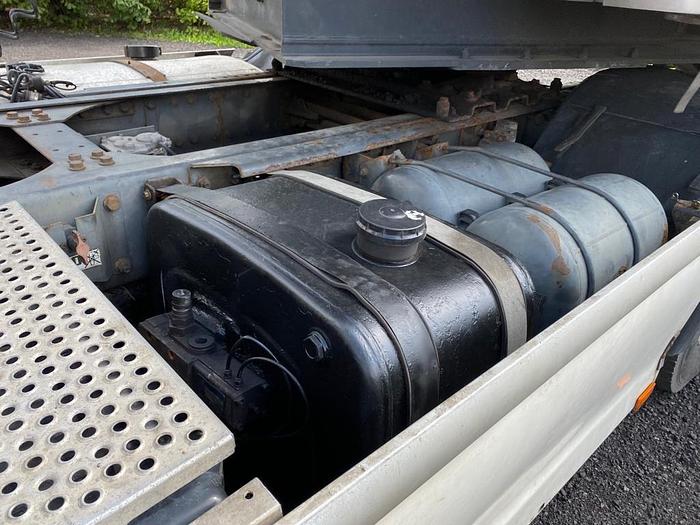 Gebruikt DAF 85 CF 430 , euro 3, MANUAL