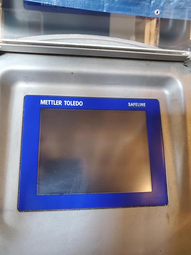 Used Safeline SL1500 metal detector power phase pro 2013 14" x 6"