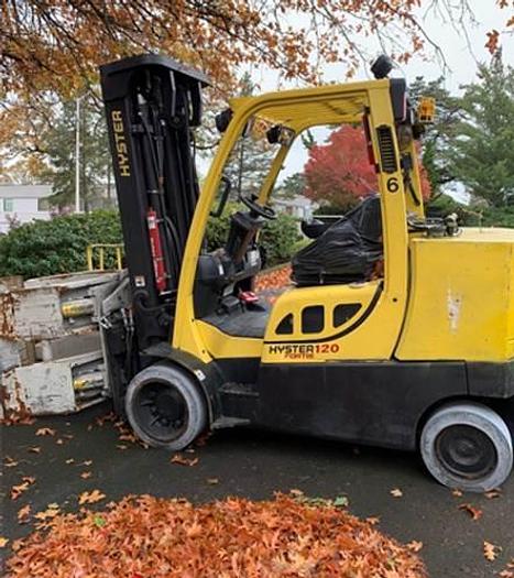 Used 12,000 POUND HYSTER S120FTPRS WITH CASCADE ROLL CLAMP