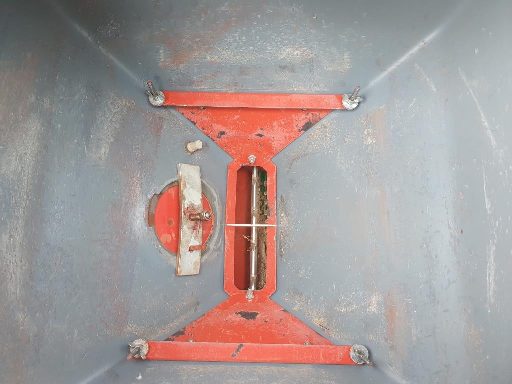 Used Hatzenbichler Air 8 Pneumatic Seed Box