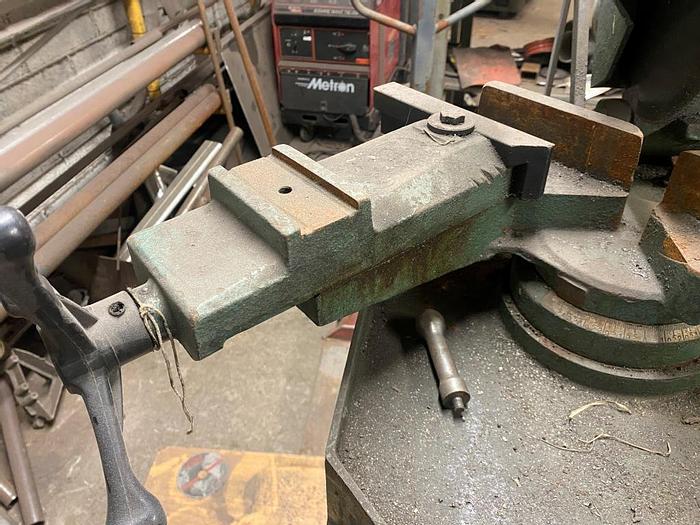 Used 1991 Huvema HU 250i Cut Off Saw