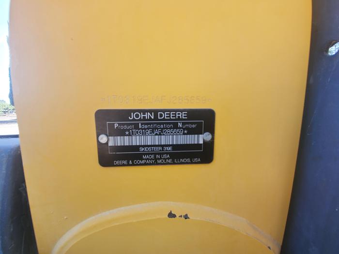 Used 2015 John Deere 319E