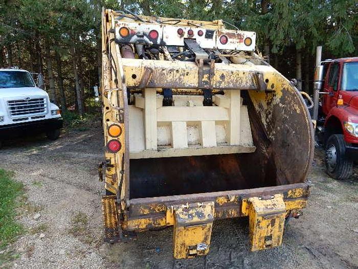 Used Leach 2R-III Rear Loader Tailgate