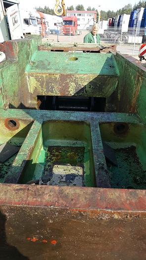 Used 1978 SMERAL LL1000 Knuckle Joint Press