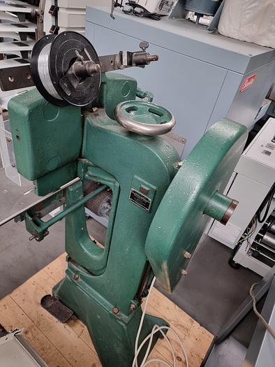 Used Boston Twin Head Stitcher