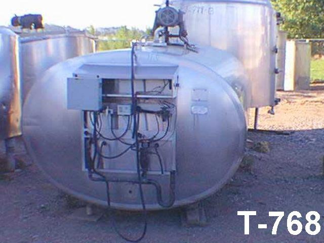 Usado 1000 GALLON BULK TANK