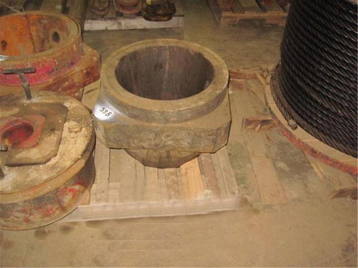 Used 0 Schramm MASTER BUSHING & CASING BOWLS