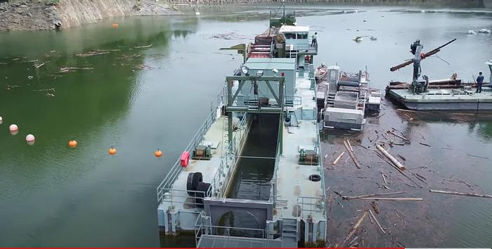 Used 1998 Bagema catamaran Suction excavator