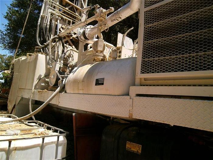 Used 1982 Chicago Pneumatic 700 Drill Rig