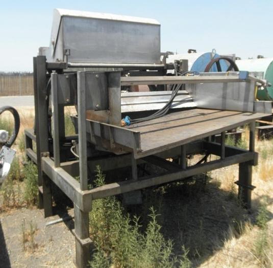 Used Dumper, Bin, Tote, FMC, S/st, Hydraulic, 800 lb (2) #S741235