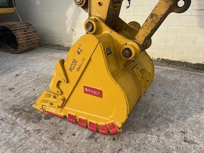 Used 2018 CAT 320 GC / with Hyd Thumb