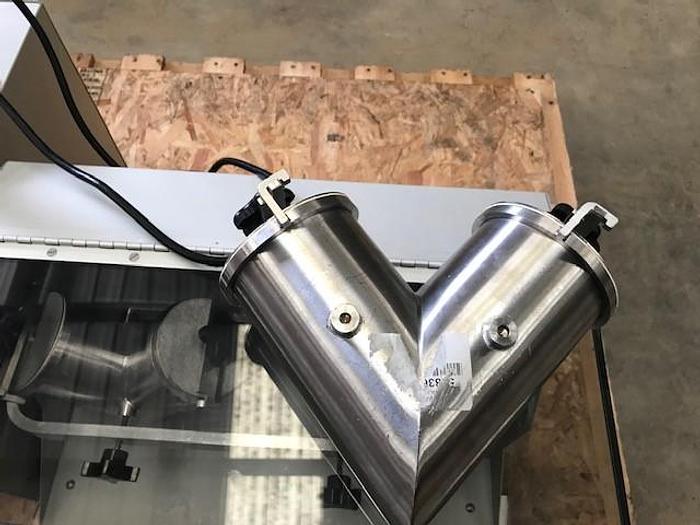 Used PATTERSON KELLEY (P-K) YOKE BLENDMASTER LAB BLENDER WITH (2) SHELLS - S/S