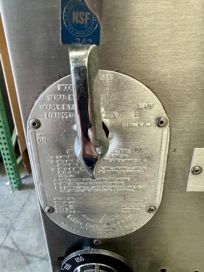 Refurbished 200 Bakers Pride 452