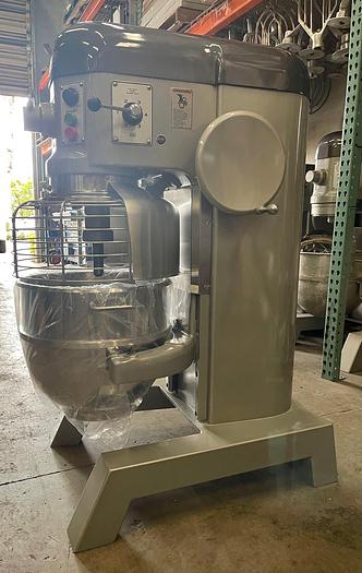 Refurbished Hobart 60 quart H600T 3 phase 2HP comes with stainless steel bowl and one attachment