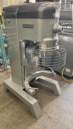 Refurbished Hobart H600T 60 qt Bowlguard mixer comes with stainless steel bowl and 1 attachment