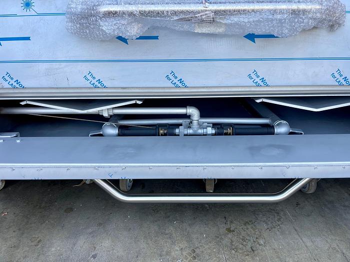 Used BakersPride Y602 double stacked 6 pie pizza oven