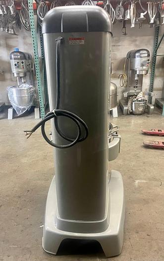 Used Hobart HL600-1STD Legacy+ 60 qt Planetary Mixer - Floor Model, 2 7/10 hp, 200-240v/3ph