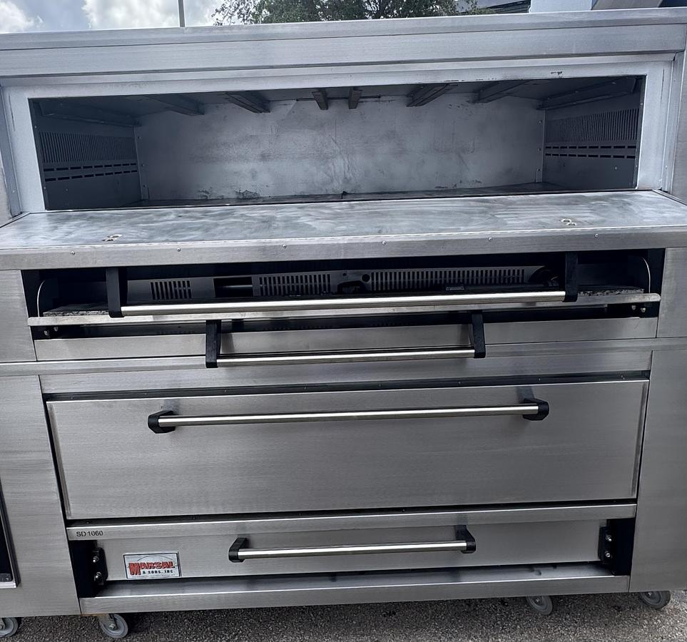 Refurbished Marsal SD-1060 brick lined reconditioned Doublestack 6 pie pizza oven