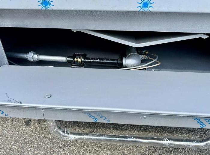 Used Bakers Pride DS805 Completely Refurbished 4 Pie Doublestack Ovens New Stones